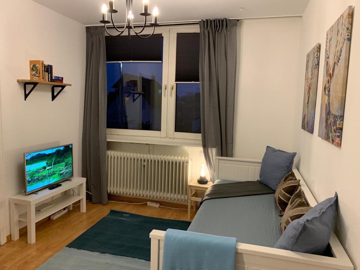 Haus Am Stadtrand Mit Super Verbindung In Die City كاسيل المظهر الخارجي الصورة